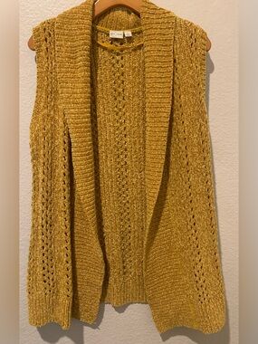 EST 1946 Mustard Open-Front Knit Sleeveless Cardigan - Women Sweater